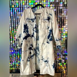 Logo Denim by Lori Goldstein Tie-Dye Denim Duster Jacket - Size 2